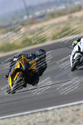 media/Nov-06-2022-SoCal Trackdays (Sun) [[208d2ccc26]]/Turn 11 (10am)/